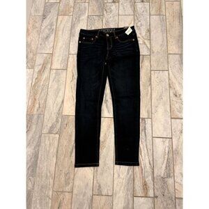 NEW Aeropostale women's size 4 short dark blue denim low rise jeans